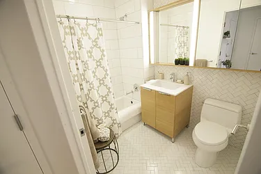 Rented by The Durst Organization