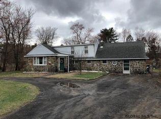 58 Valley Rd, Albany, NY 12205