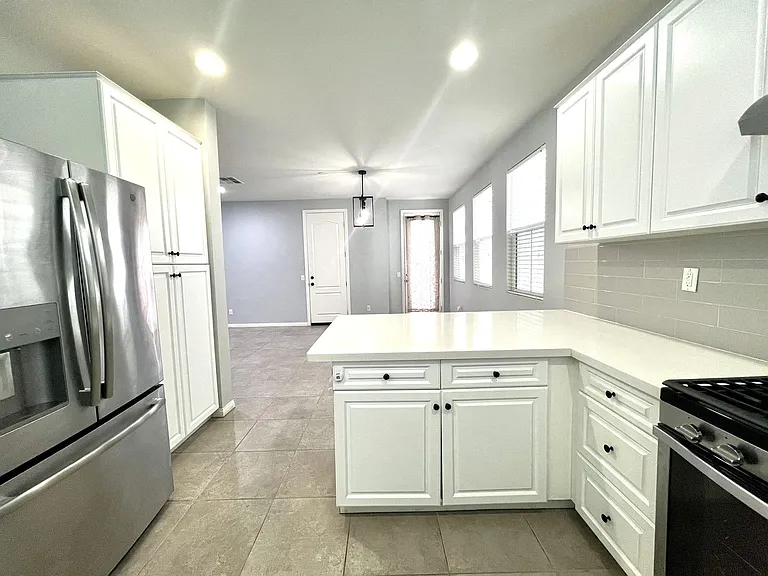6072 Snapdragon St — Photo 7