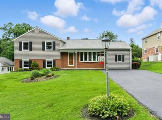 114 Woodview Ln, Media, PA 19063