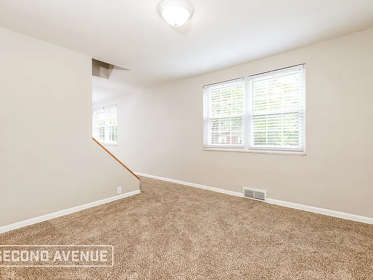 641 Penny Dr — Photo 4