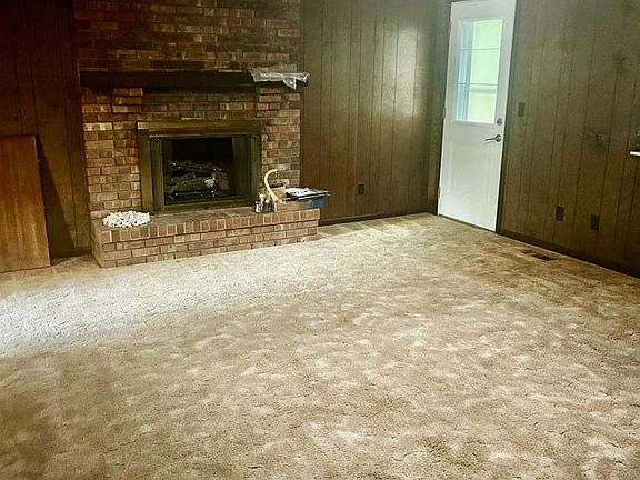 5th image of 3470 Cherryhill Dr