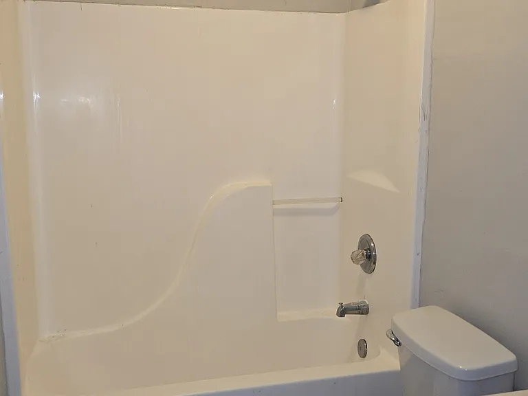 515 Killeen Rd — Photo 10