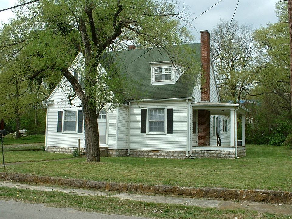 2nd image of 618 Limestone Ave