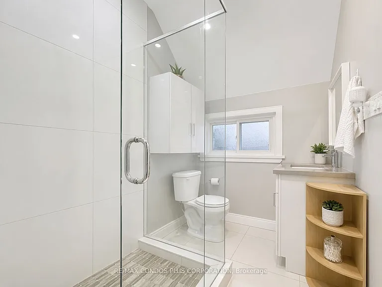 869 Beach Blvd #2 — Photo 7