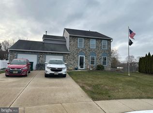 7 Woodstone Ct, Eastampton, NJ 08060