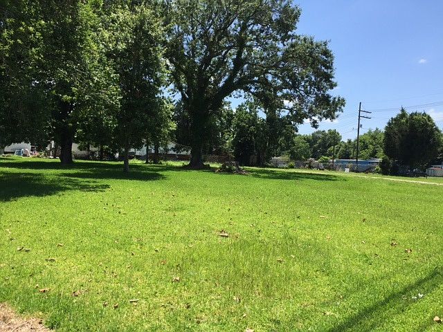 1st image of 1901 Canal Blvd
