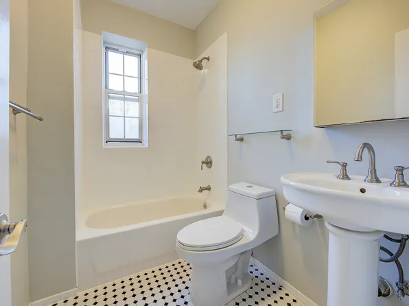 79-15 35th Avenue image 10 of 13