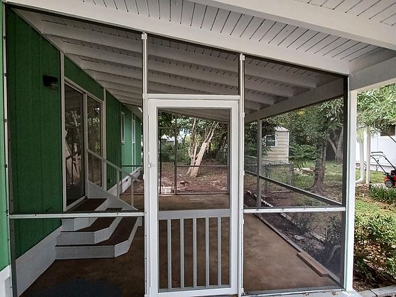 4th image of 103 Catalina Cir