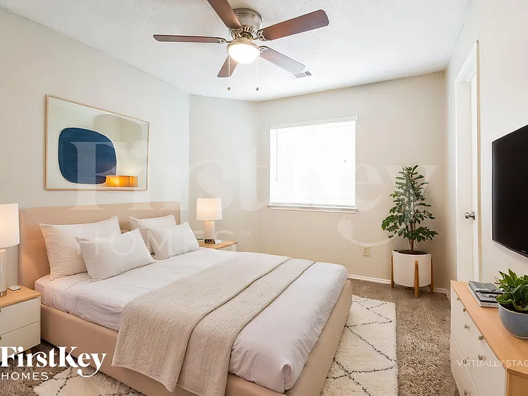 1733 Prescott Dr — Photo 15