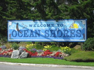 454 Sextans Ave SW, Ocean Shores, WA 98569