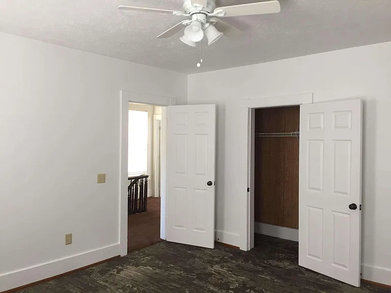 Primary Bedroom 13x15