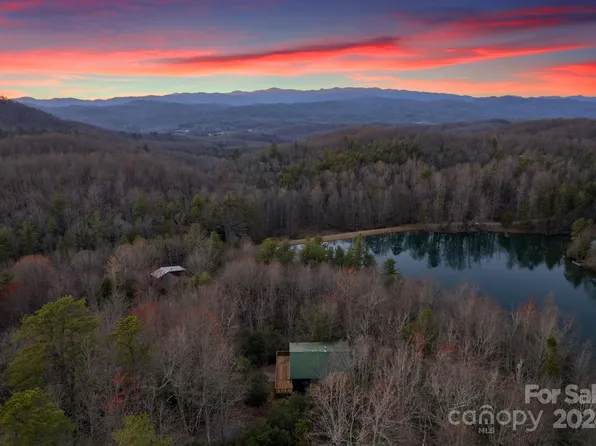 121 Ponderosa Trl, Rosman, NC 28772