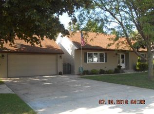2320 42nd St, Two Rivers, WI 54241