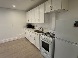 8166 Cantaloupe Ave, Panorama City, CA 91402