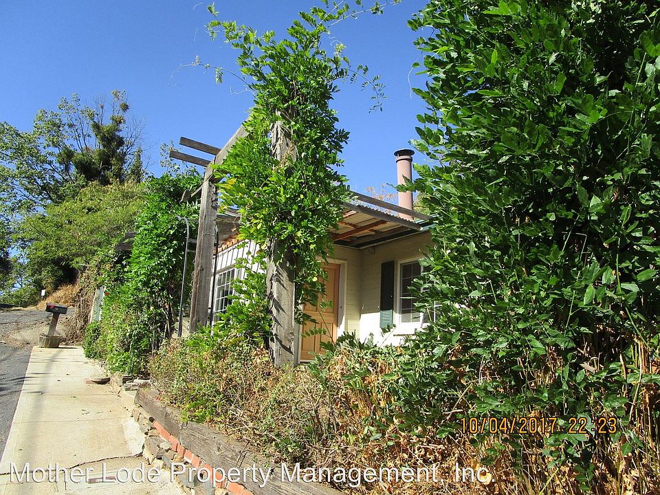 1st image of 252 Yaney Ave