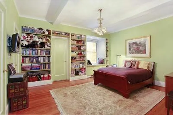 Sold by Corcoran | media 51