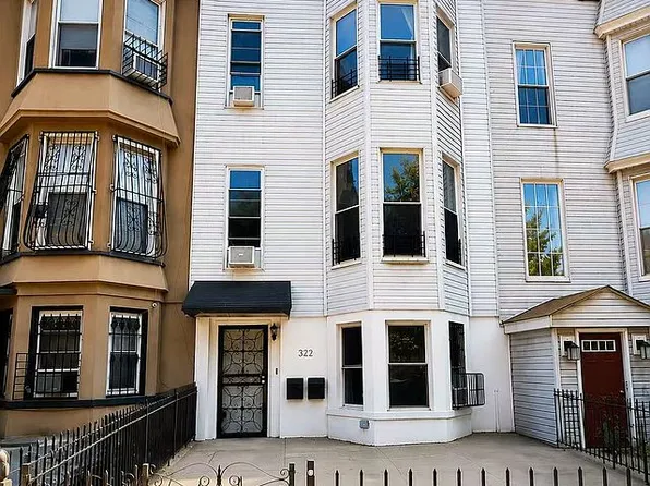 322 56th St, Brooklyn, NY 11220