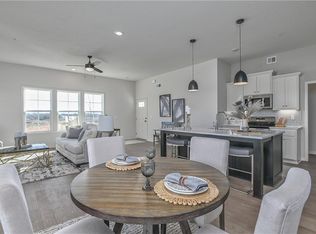 125 S Diane Dr, Olathe, KS 66061