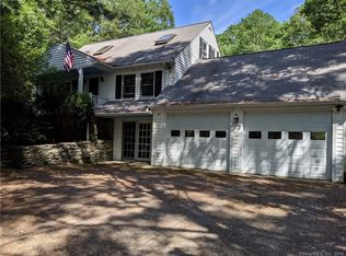 47 Munyan Rd, Putnam, CT 06260