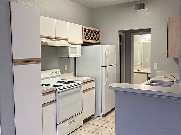 2nd image of 2558 Robert Trent Jones Dr APT 1414