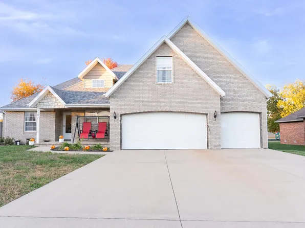 110 Deer Run, Willard, MO 65781