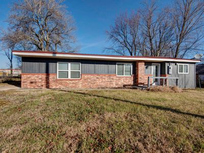 409 E Washington Street, Seymour, MO, 65746