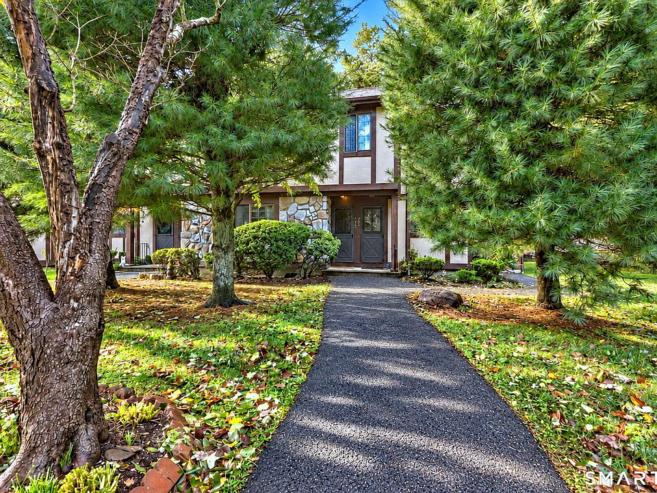 1st image of 401 Swanson Crescent #401