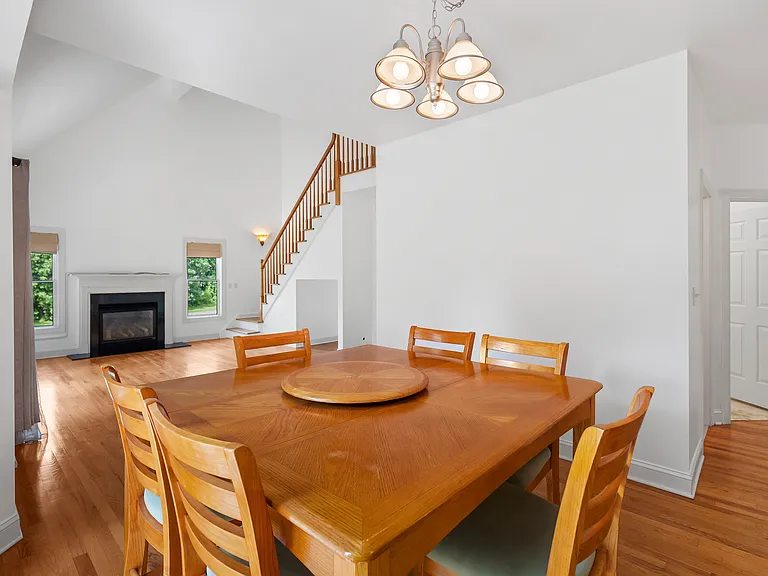 2 Oakline Ct — Photo 13