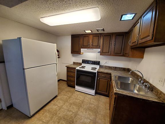 4th image of 1003 Pearl St #A