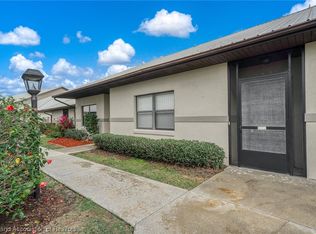 2110 Villaway E, Sebring, FL 33876