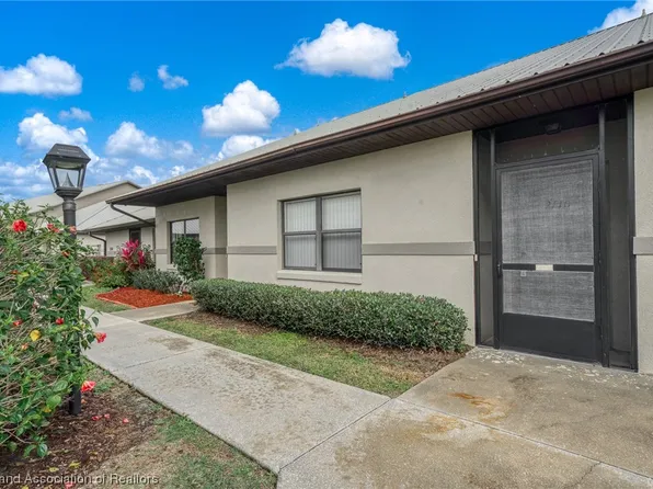 2110 Villaway E, Sebring, FL 33876