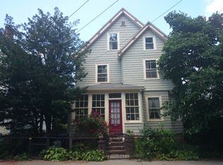 9 Edge Hill St, Jamaica Plain, MA 02130