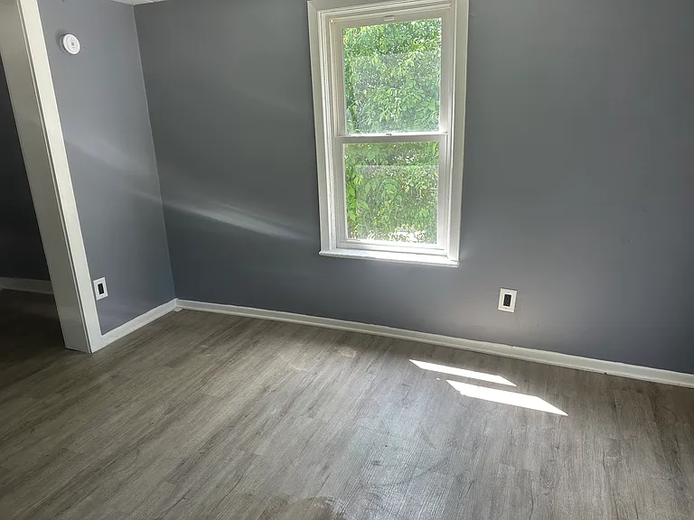 401 Jefferson St #1 — Photo 2