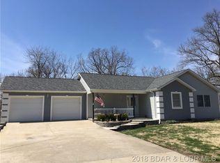 29 Brentwil Blvd, Linn Creek, MO 65052