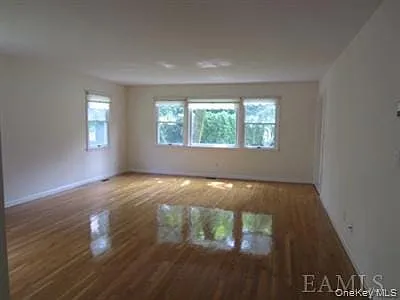 6 Beechtree Dr — Photo 11