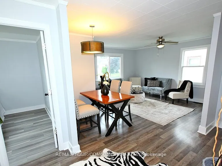 6159 Churchill St — Photo 13