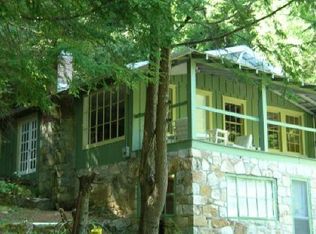 31 Cranmore Ln, Zirconia, NC 28790