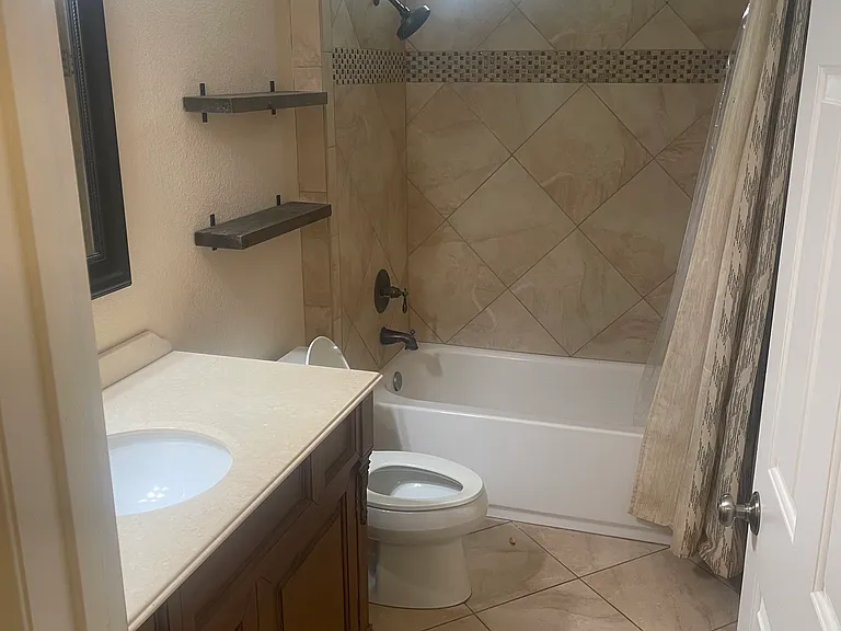 124 Furber Ln — Photo 13
