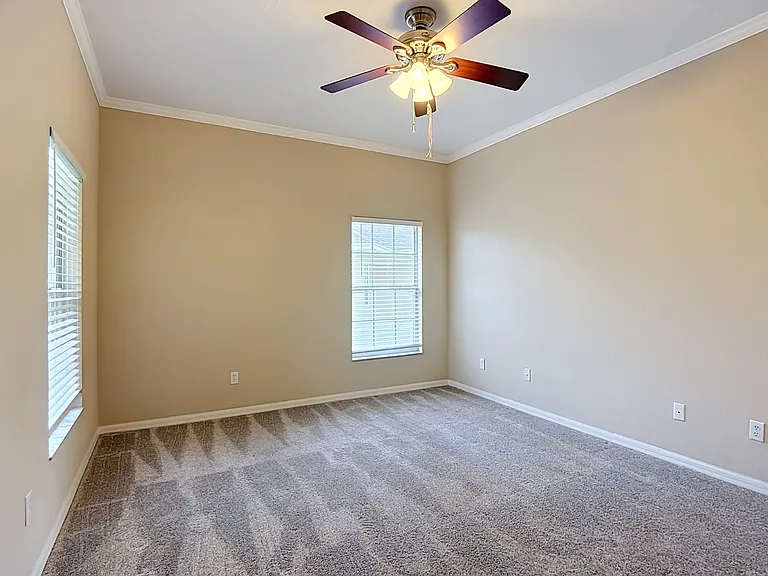 1105 Eagle Pond Dr — Photo 21