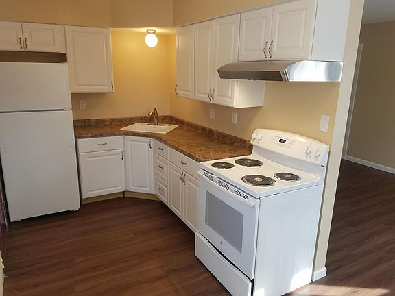3rd image of 7421 W Fernwood Cir APT 3