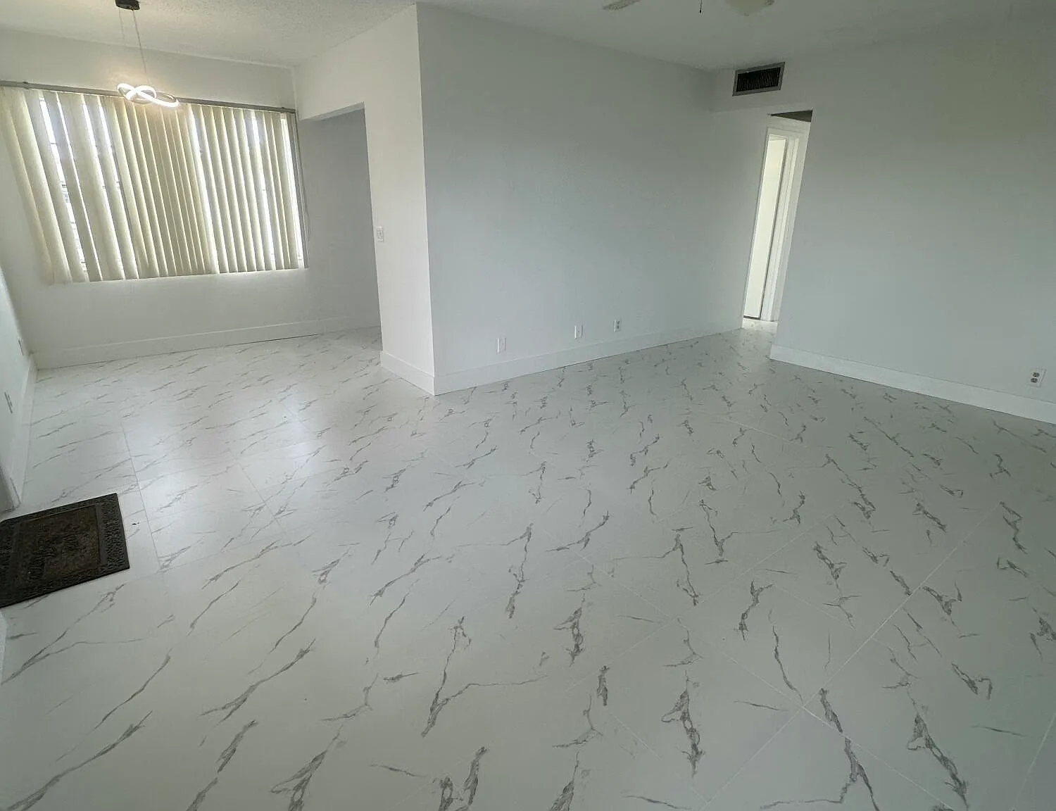 2 bed, 1.5 bath, 840 sqft, $1,800 — Photo 1