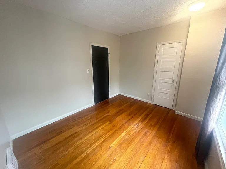 1539 Lauderdale Ave — Photo 10