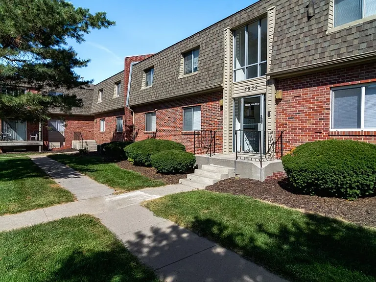 Citadel Apartments — Photo 28