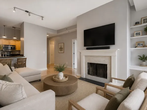 7500 Woodmont Ave, Bethesda, MD