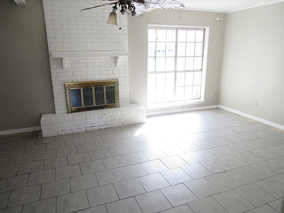 5th image of 7215 Marseille Dr