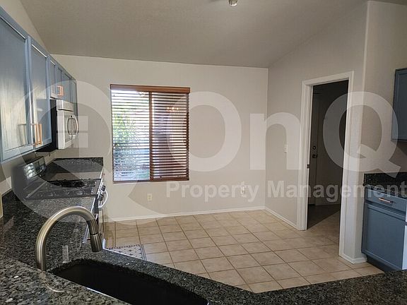 4th image of 2621 W Brandy Crest Dr