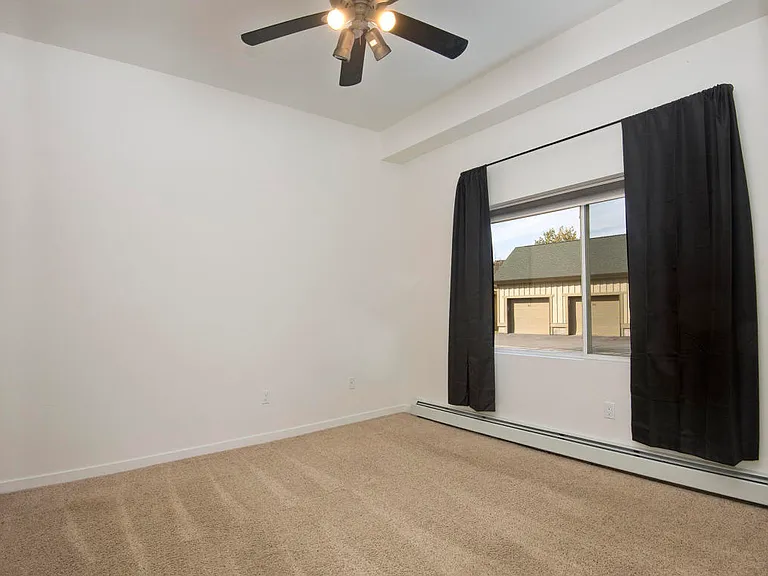 705 Nogal Rd #B3 — Photo 4
