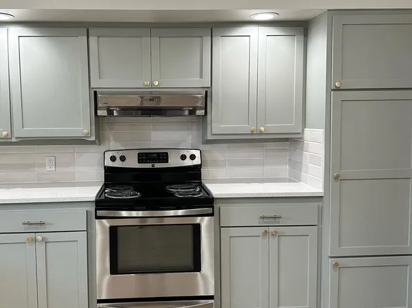 2215 Indian Dr, Enid, OK 73703