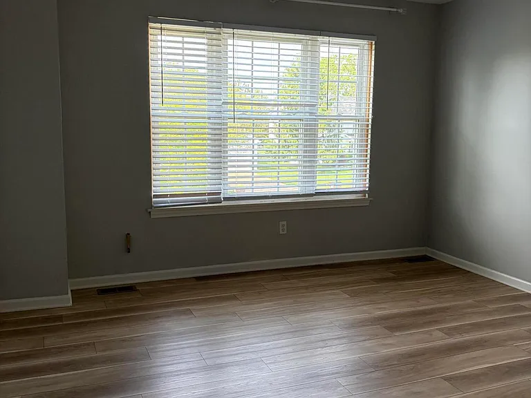 4101 Rolling Meadow Ln — Photo 18